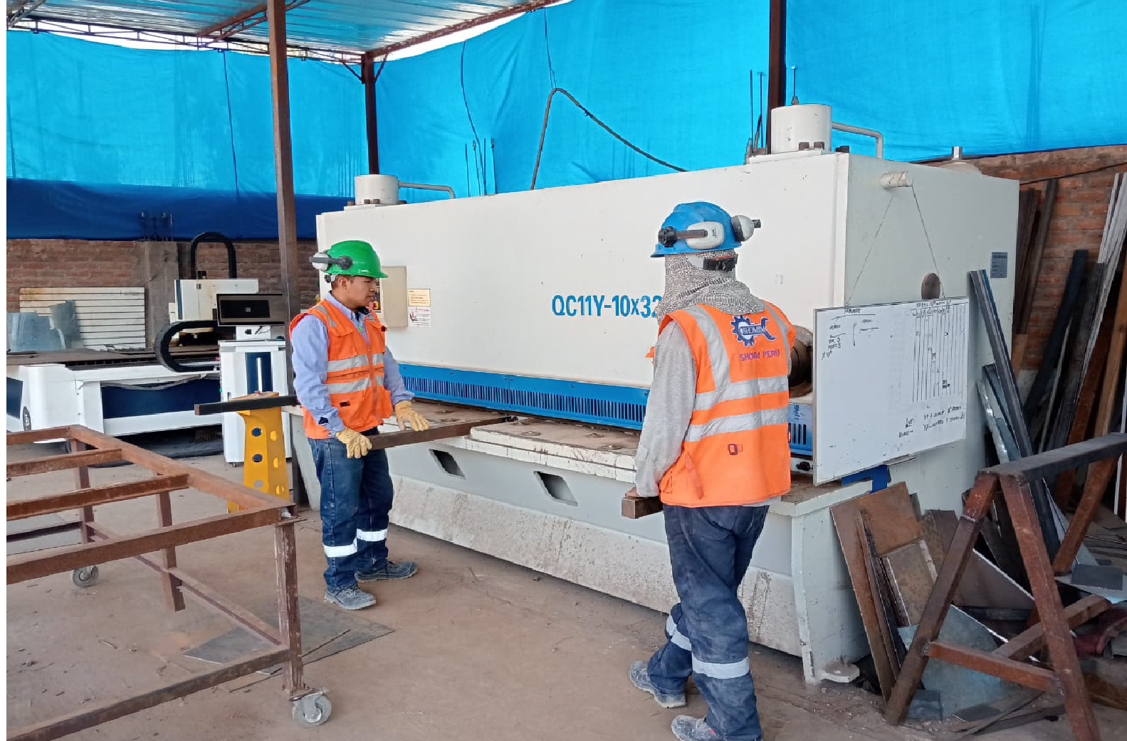 cv54544545 mesa de trabajo 1 03